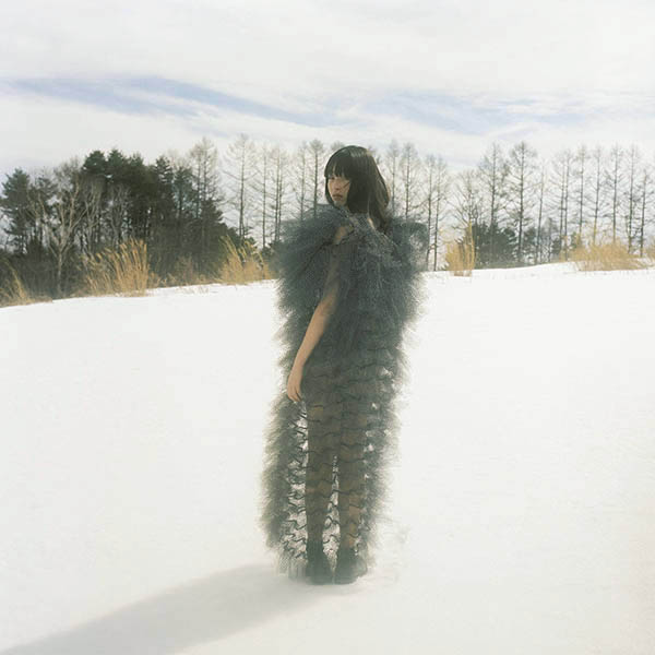 Noir Kei Ninomiya for Union Magazine / Noir Kei Ninomiya (17) / 17
	  - All rights reserved. Copyright: Anne Schwalbe