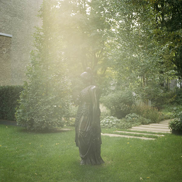 Sculpture Garden of Knig Galerie in Berlin for Knig Magazine - (C) Anne Schwalbe